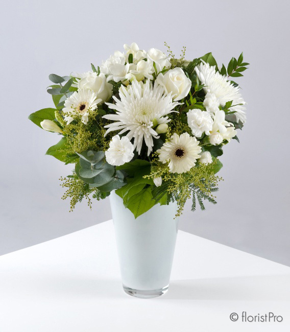 white, green, handtie, vase, bouquet, arrangement,