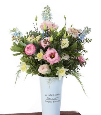Mother’s Day, flowers, bouquet, bunch, gift, Funeral, tribute, wreath, flowers, Biggin Hill, Westerham, Orpington, Bromley, Sevenoaks, Florist, delivery, delivered