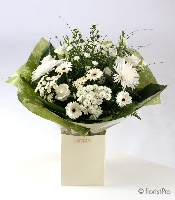 white, rose, gerbera, chrysanthemum, handtie, gift, bouquet,