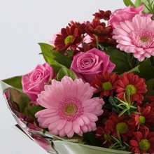 pink, red, gerbera, rose, handtie, Mother’s Day, flowers, bouquet, bunch, gift, Funeral, tribute, wreath, flowers, Biggin Hill, Westerham, Orpington, Bromley, Sevenoaks, Florist, delivery, delivered