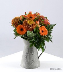 orange, autumn, handtie, rustic, jug, bouquet, www.thegravesendflorist.co.uk