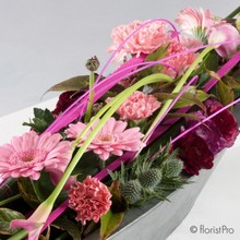 pink, purple, table, gift, arrangement, www.thegravesendflorist.co.uk