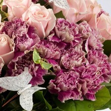 pink, rose, carnation, luxury, designer, handtie, hydrangea, Mother’s Day, flowers, bouquet, bunch, gift, Funeral, tribute, wreath, flowers, Biggin Hill, Westerham, Orpington, Bromley, Sevenoaks, Florist, delivery, delivered