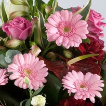 pink, red, white, seasonal, handtie, Mother’s Day, flowers, bouquet, bunch, gift, Funeral, tribute, wreath, flowers, Biggin Hill, Westerham, Orpington, Bromley, Sevenoaks, Florist, delivery, delivered