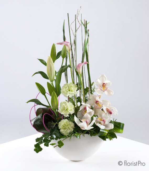 lily, orchid, carnation, calla, modern, arrangement, www.thegravesendflorist.co.uk