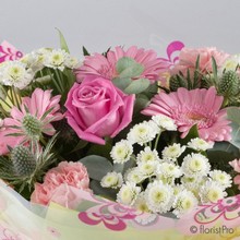 pink, white, rose, gerbera, chrysanthemum, handtie, Mother’s Day, flowers, bouquet, bunch, gift, Funeral, tribute, wreath, flowers, Biggin Hill, Westerham, Orpington, Bromley, Florist, delivery, delivered