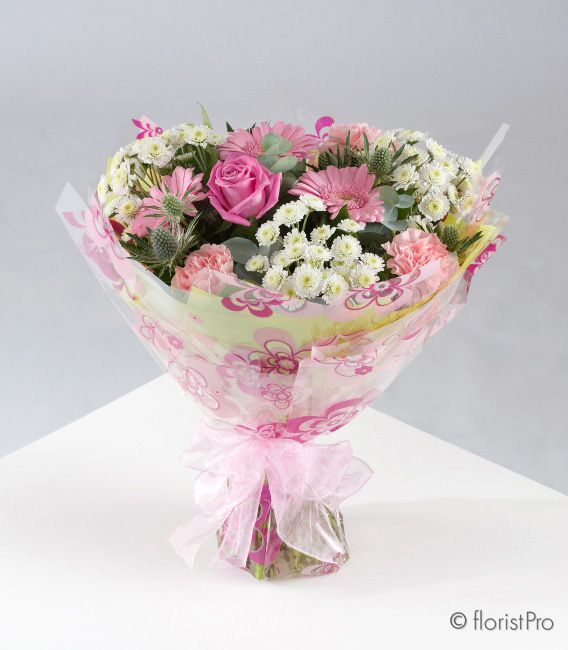 pink, white, rose, gerbera, chrysanthemum, handtie, Mother’s Day, flowers, bouquet, bunch, gift, Funeral, tribute, wreath, flowers, Biggin Hill, Westerham, Orpington, Bromley, Florist, delivery, delivered