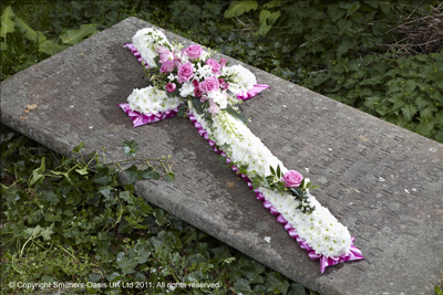 Pink, white, funeral, cross, wreath, tribute, flowers, Biggin Hill, florist, delivery 