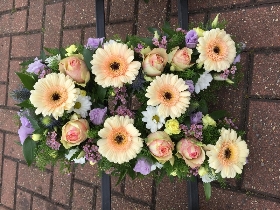 Nan, gran, grandma, grandmother, letter, funeral, flowers, wreath, tribute, Biggin Hill, Westerham, Sevenoaks, Orpington, Bromley, florist, 