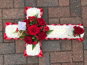 Red, white, rose, cross, funeral, tribute, flowers, wreath, Biggin Hill, florist, delivery 
